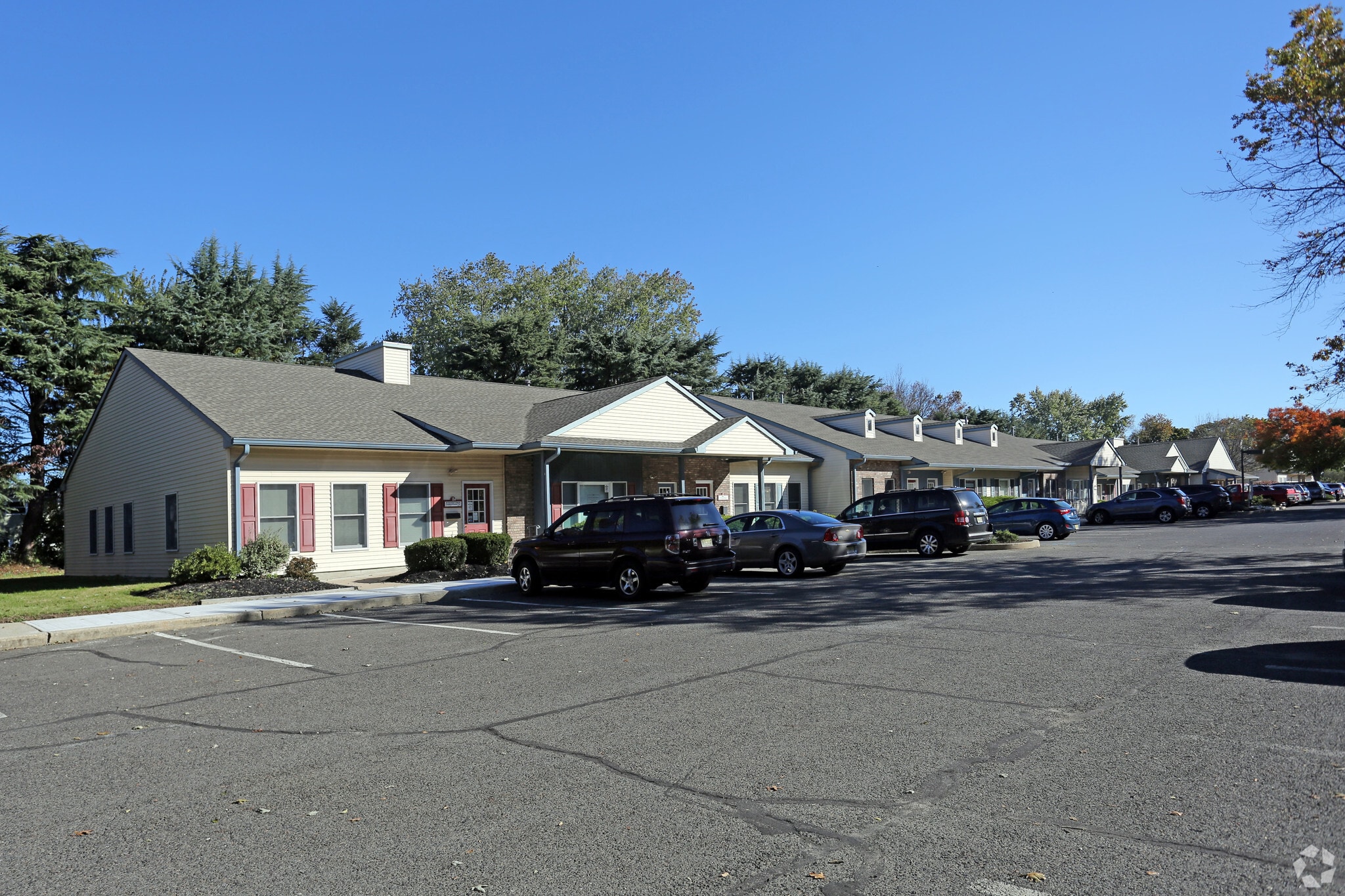 231 Crosswicks, Bordentown, NJ for sale Primary Photo- Image 1 of 4