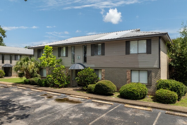 More details for 1857 Atwood Dr, Pensacola, FL - Multifamily for Sale