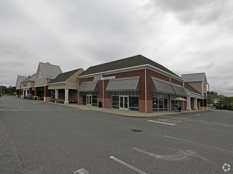 1915-1925 Main St, Chester, MD for lease - Building Photo - Image 2 of 7