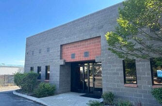 5440 Louie Ln, Reno, NV for lease Interior Photo- Image 1 of 11