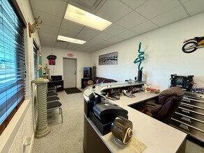 1301 S County Rd W, Odessa, TX for lease Interior Photo- Image 2 of 9