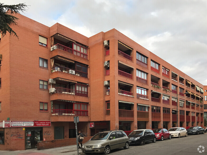 Calle de Begoña, 2, Coslada, Madrid for lease - Building Photo - Image 2 of 2