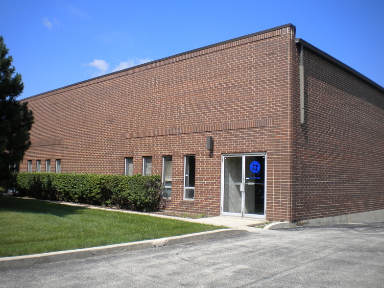 3353-3411 N Ridge Ave, Arlington Heights, IL for lease - Building Photo - Image 3 of 3