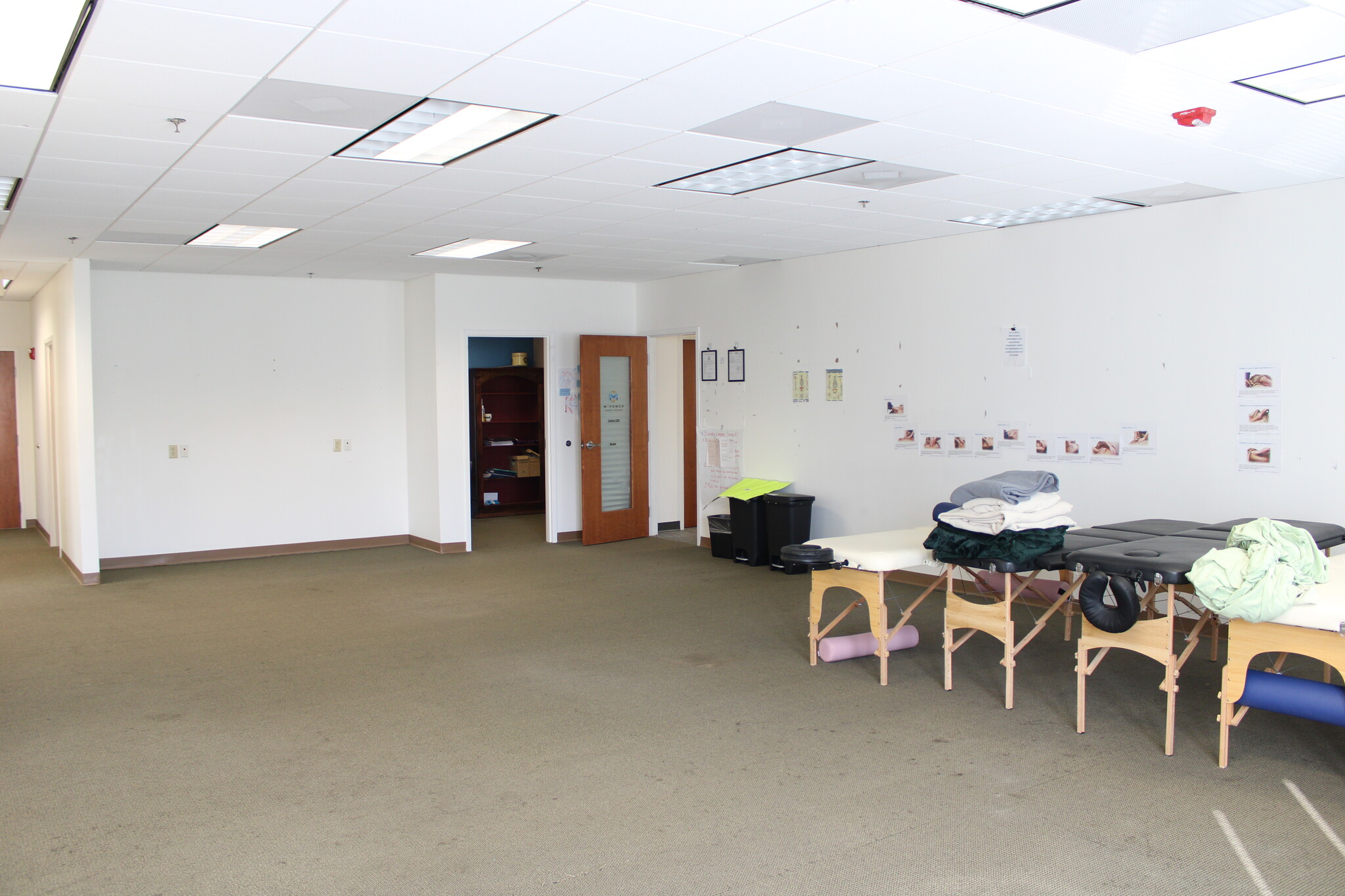 5300 Hickory Park Dr, Glen Allen, VA for lease Interior Photo- Image 1 of 5