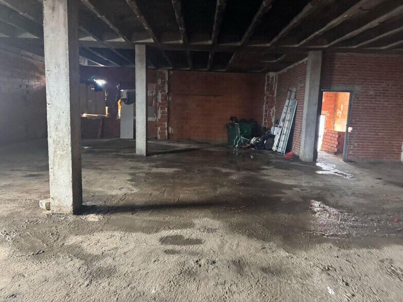 Industrial in Torrejón de Ardoz, Madrid for sale - Building Photo - Image 2 of 3