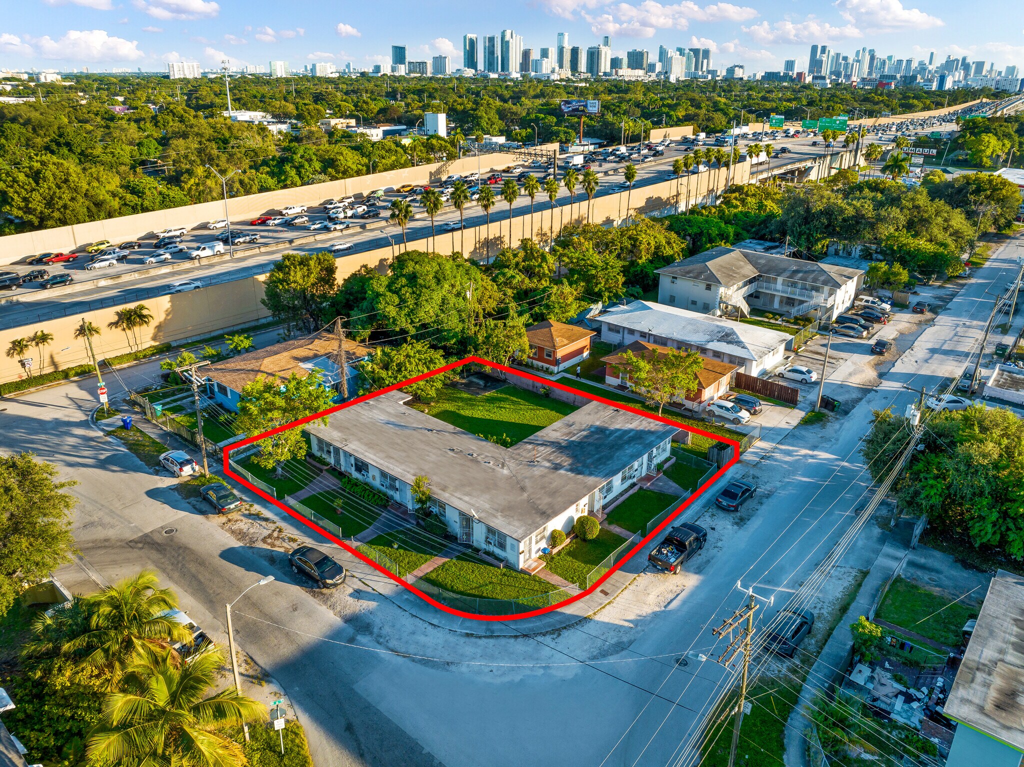 670 NW 56th St, Miami, FL for sale Primary Photo- Image 1 of 1