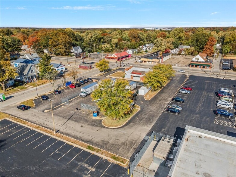 1128-1152 N Rutledge St, Springfield, IL for sale - Building Photo - Image 2 of 16