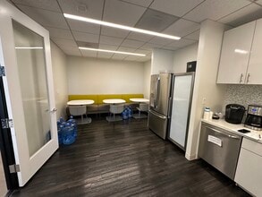 11777 San Vicente Blvd, Los Angeles, CA for lease Interior Photo- Image 2 of 13