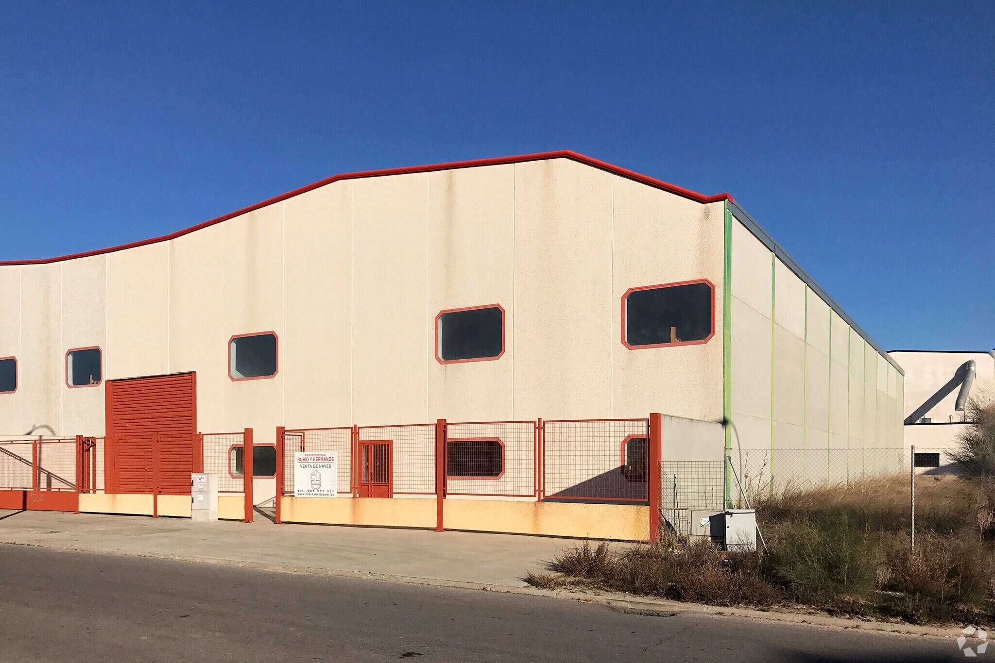 Industrial in Talavera de la Reina, Toledo for sale Primary Photo- Image 1 of 1