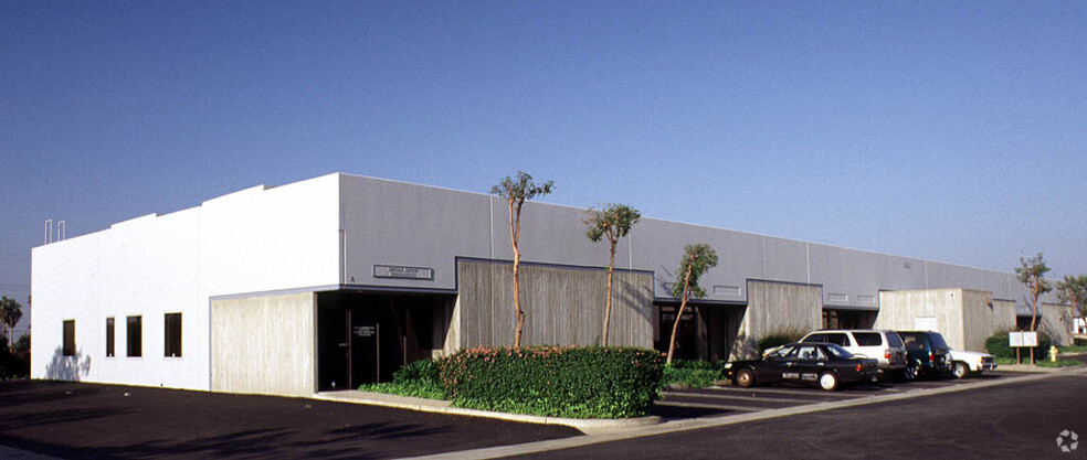 840 W 9th St, Upland, CA for lease - Building Photo - Image 2 of 7