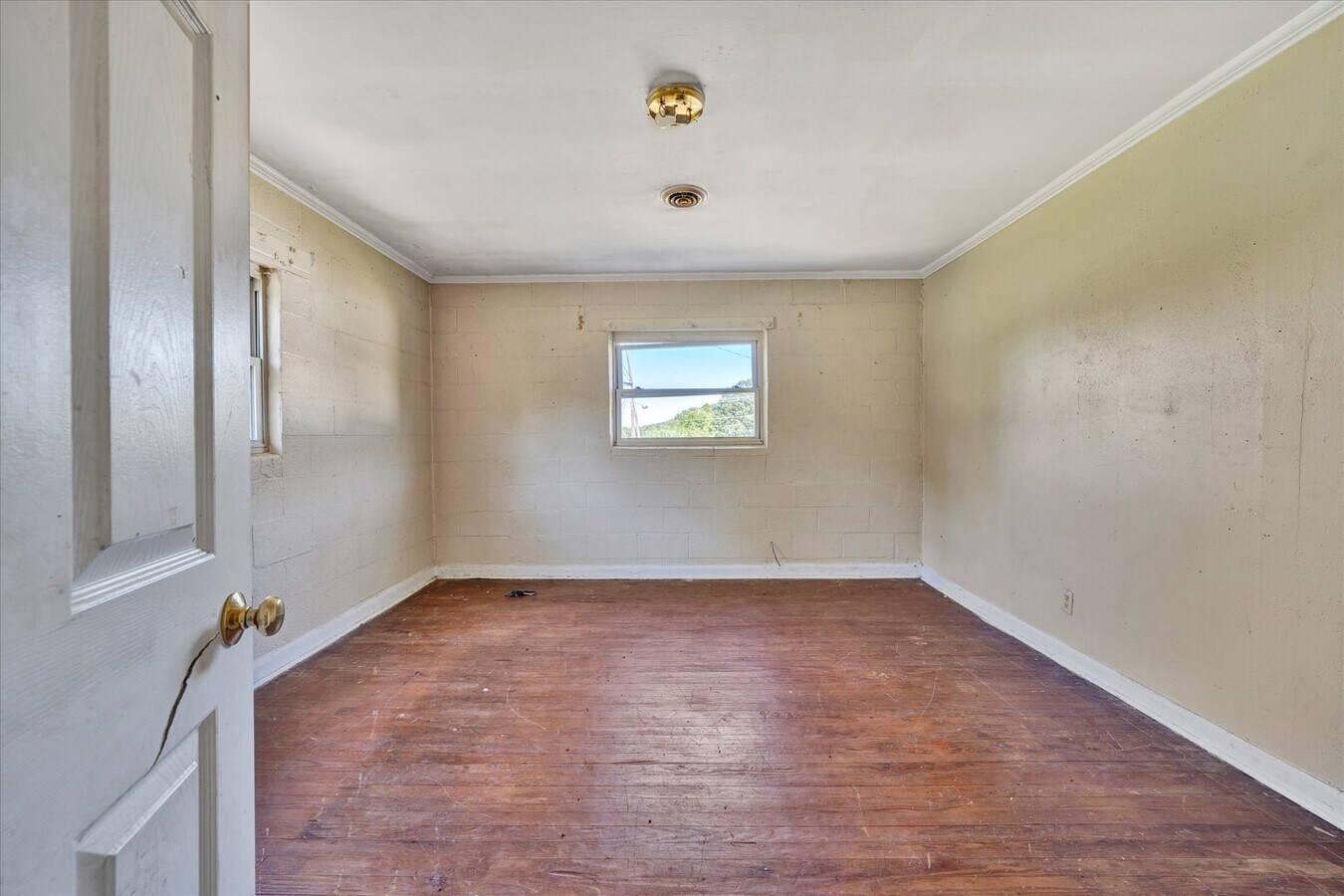 1829 Grassy Hill Rd, Rocky Mount, VA 24151