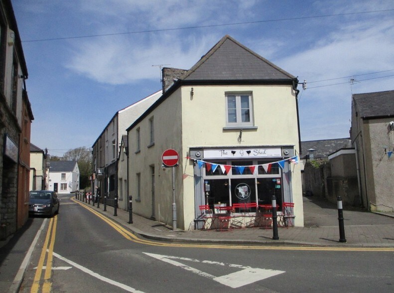 1 Stag Ln, Llantwit Major for sale - Primary Photo - Image 1 of 1