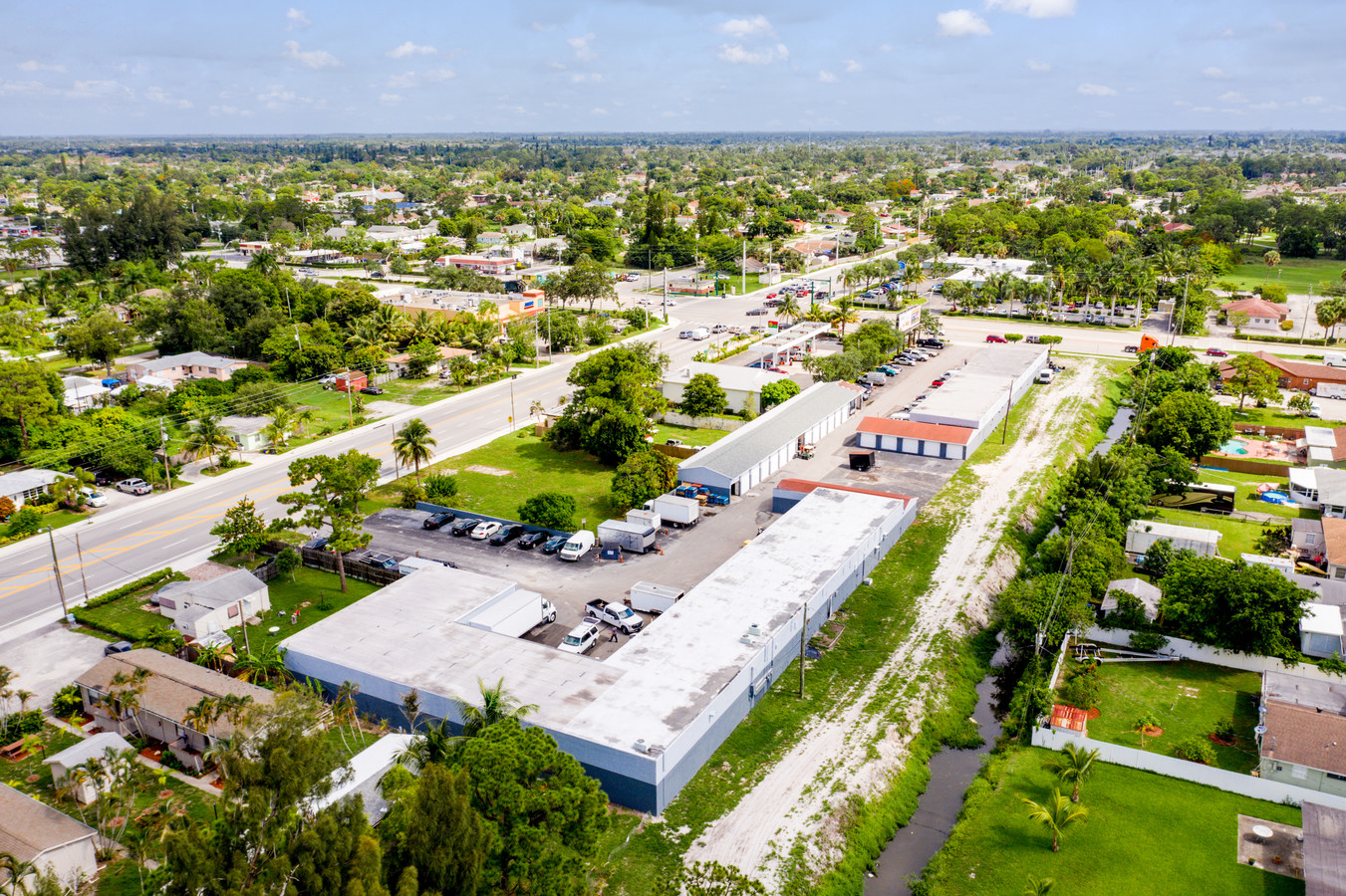 5000 Lake Worth Rd, Lake Worth, FL 33463 - Greenacres Workspaces | LoopNet