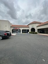 7810-7932 Norwalk Blvd, Whittier, CA for lease Building Photo- Image 2 of 27