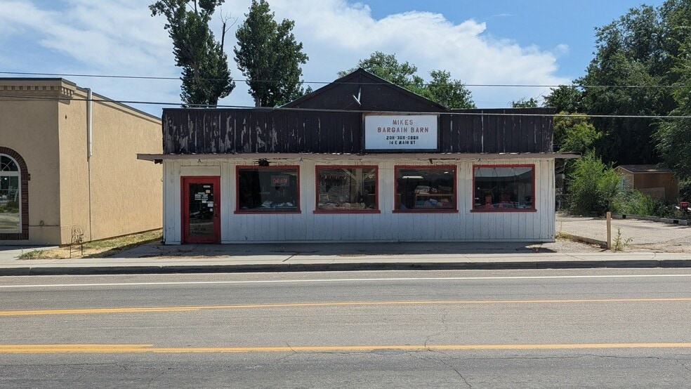 12-14 E Main St, Middleton, ID for sale - Building Photo - Image 2 of 4