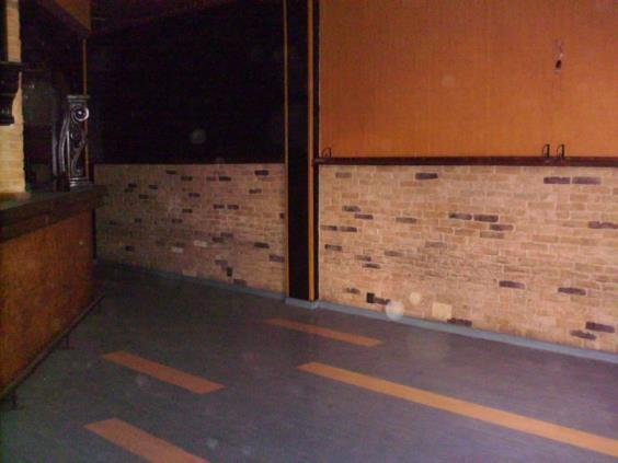 Retail in Ponferrada for lease - Building Photo - Image 2 of 6