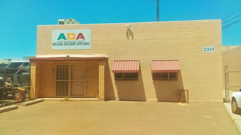 2324 W Holly St, Phoenix, AZ for sale - Primary Photo - Image 1 of 1