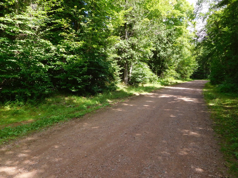 30551 Long Lake Rd, Mellen, WI for sale - Building Photo - Image 1 of 1