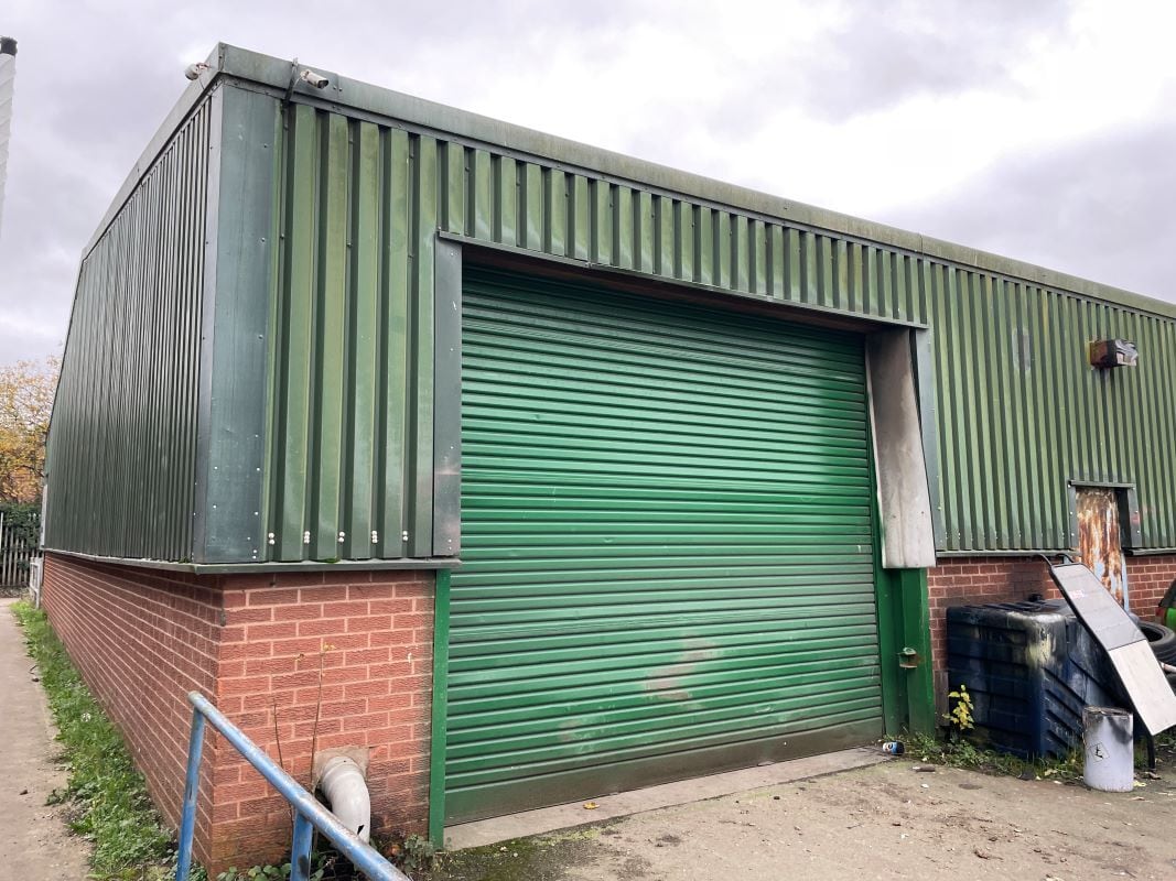 50 Leys Rd, Brierley Hill for sale Primary Photo- Image 1 of 1