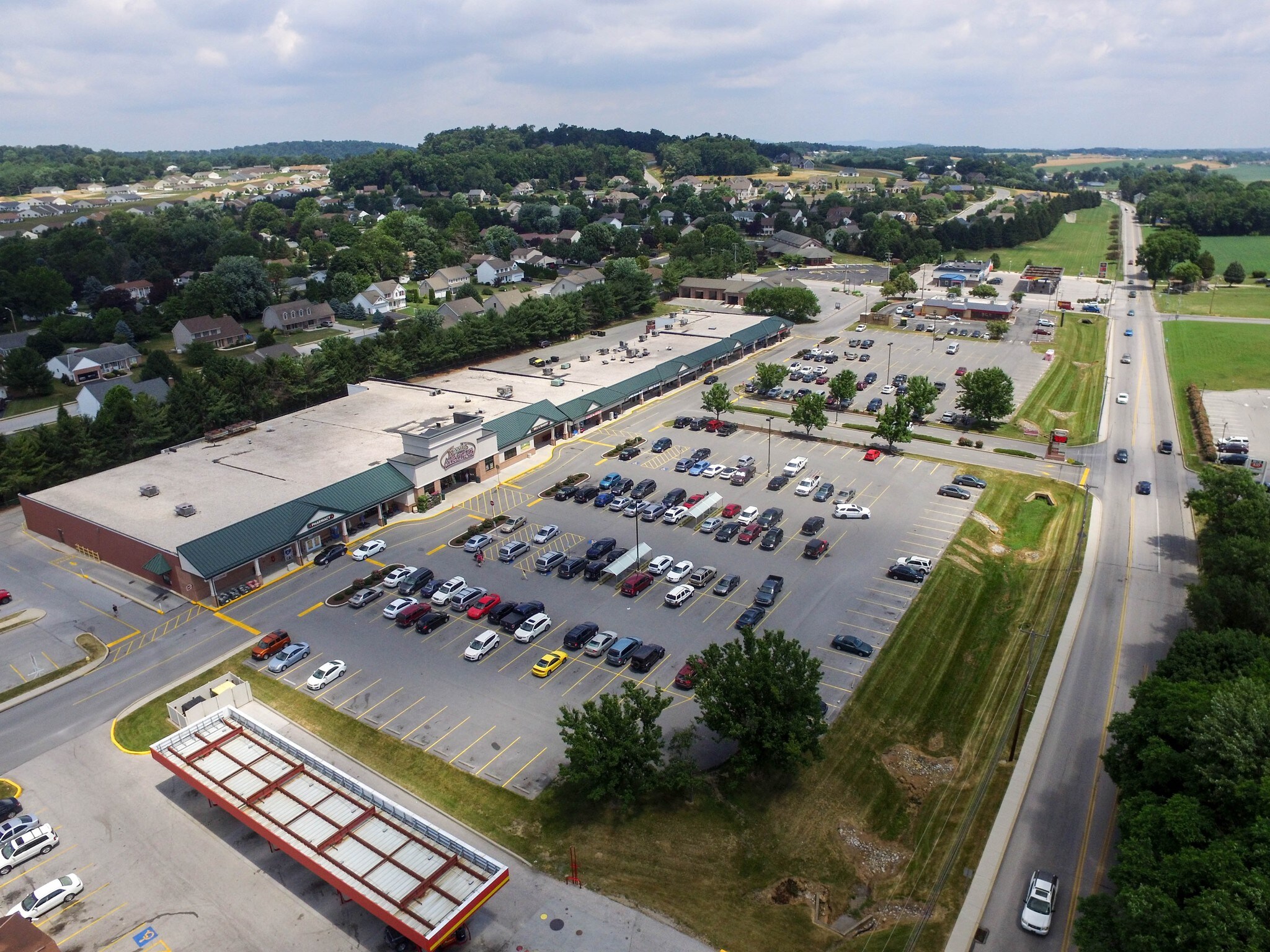 440-490 N Main St, Spring Grove, PA for lease Aerial- Image 1 of 7