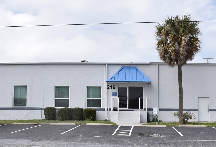 216 Seaboard Ave, Venice, FL for lease - Building Photo - Image 3 of 12