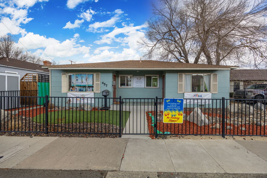 457 Casazza Dr, Reno, NV for sale - Building Photo - Image 1 of 18