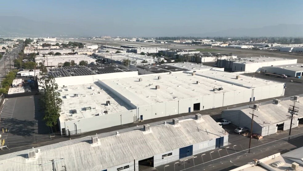 11240 Sherman Way, Sun Valley, CA for lease - Commercial Listing Video - Image 2 of 10