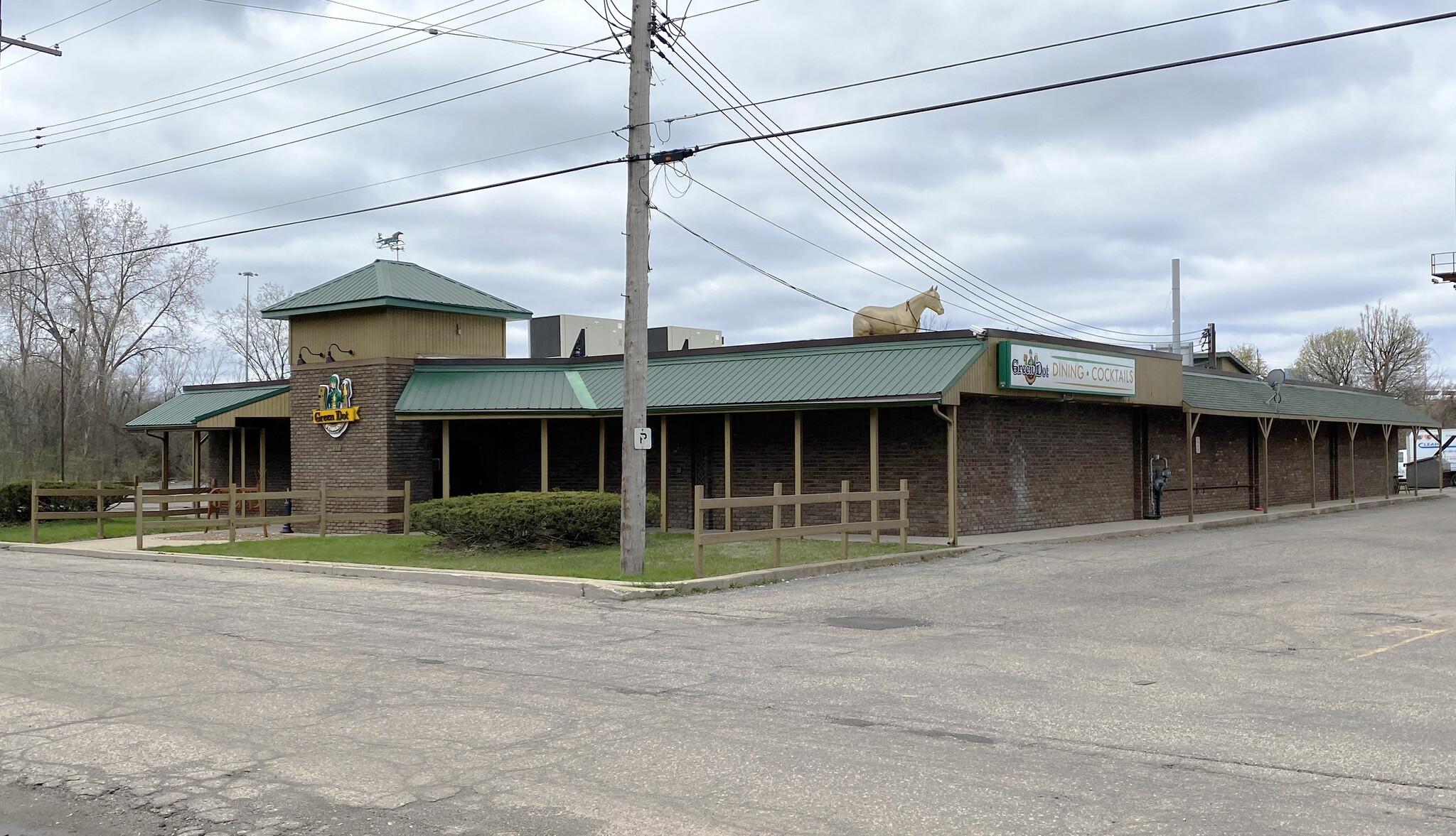 410 S Clippert St, Lansing, MI for sale Building Photo- Image 1 of 45