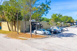 800 W Martin Luther King Blvd, Tampa FL - Live-Work Space