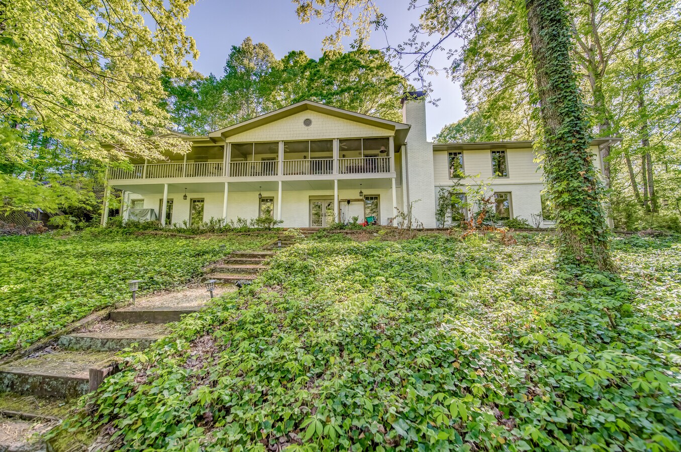 421 Upper Mill Creek Ln, Canton, GA 30115