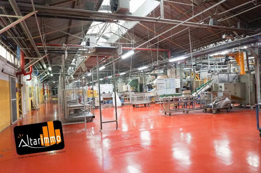 Industrial in Auneau-Bleury-Saint-Symphorien for lease - Interior Photo - Image 3 of 6