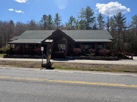 Casey's North Restaurant & Tavern - Motel