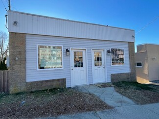 More details for 1648 Smith St, North Providence, RI - Retail for Sale