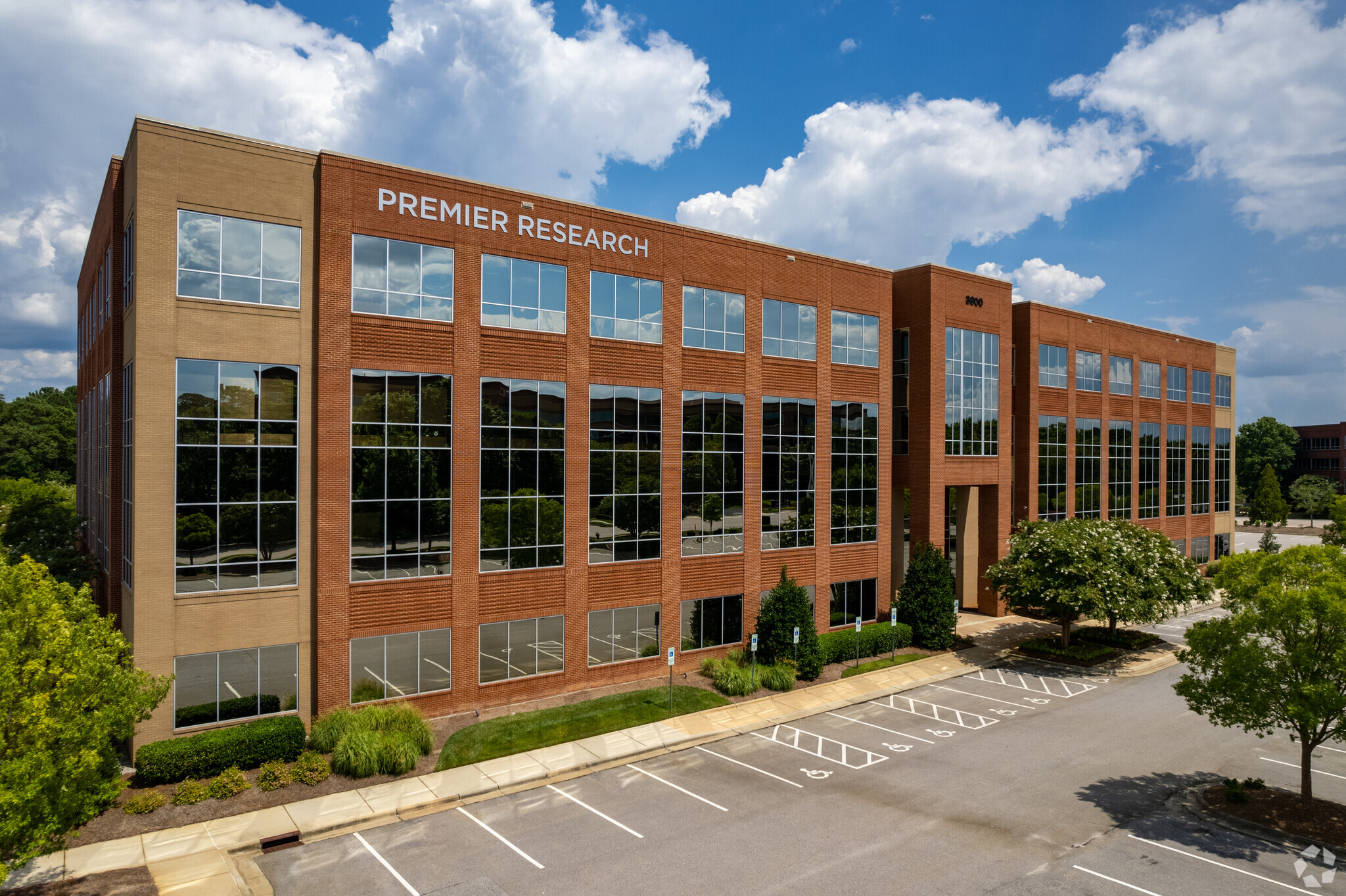 3800 Paramount Pky, Morrisville, NC for lease Building Photo- Image 1 of 8