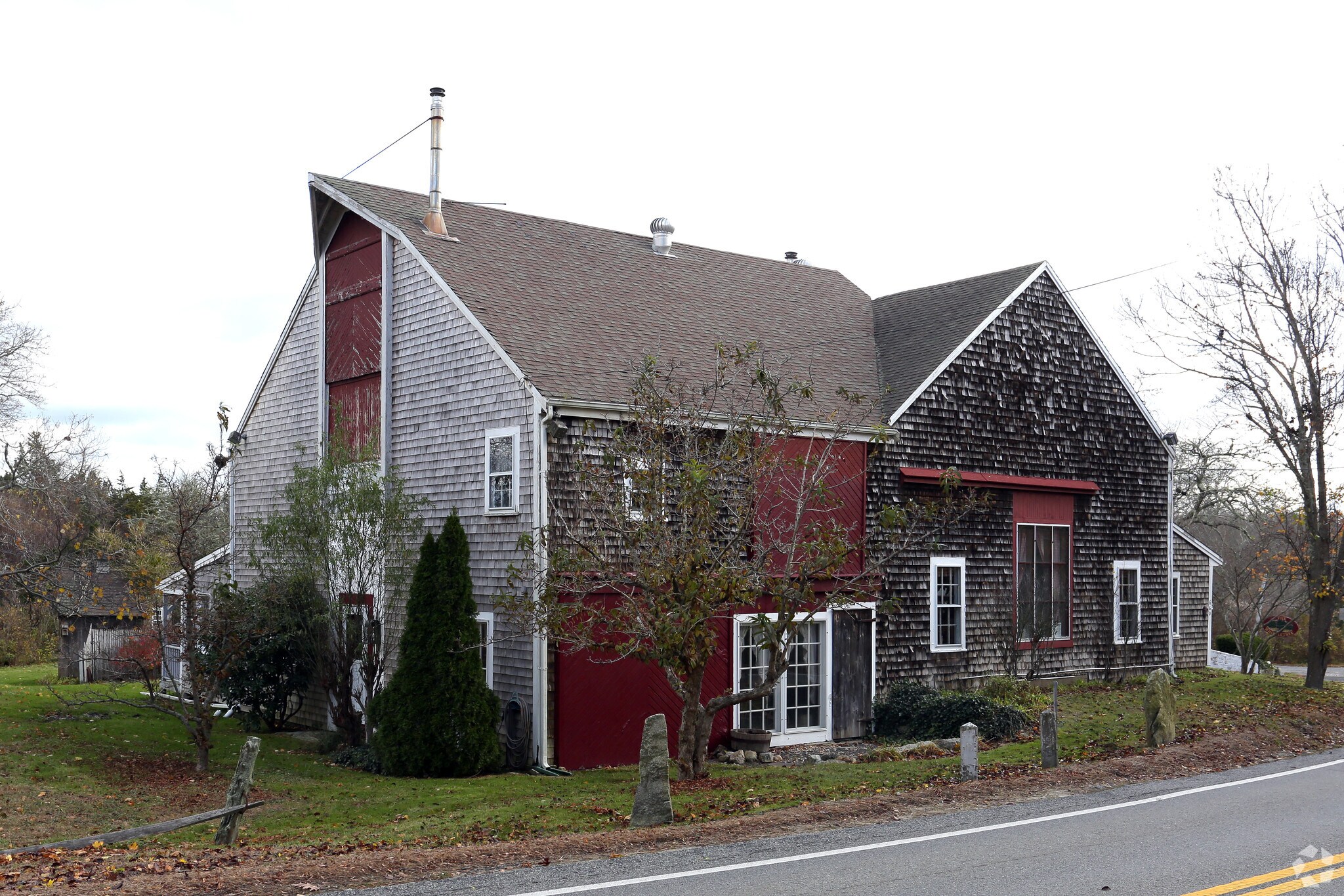 660 Main St, West Barnstable, MA for sale Primary Photo- Image 1 of 1