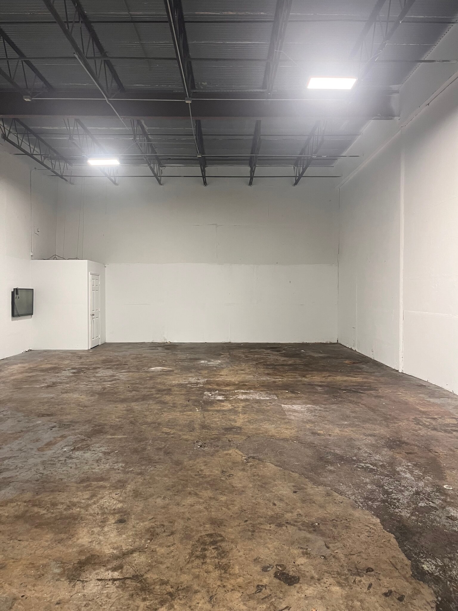 2003-2033 W McNab Rd, Pompano Beach, FL for lease Interior Photo- Image 1 of 1