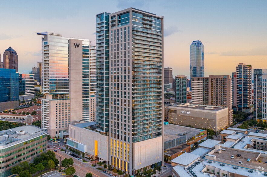 3099 Nowitzki Way, Dallas, TX for sale - Primary Photo - Image 1 of 1