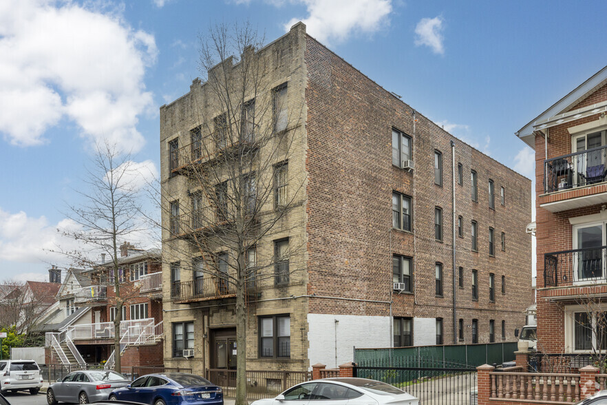 1926 83rd St, Brooklyn, NY for sale - Primary Photo - Image 1 of 4