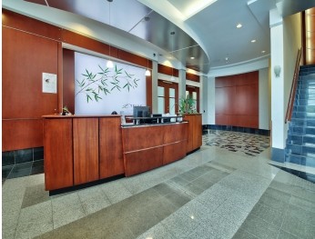 8851 Rte Transcanadienne, Saint-Laurent, QC for lease - Lobby - Image 2 of 10