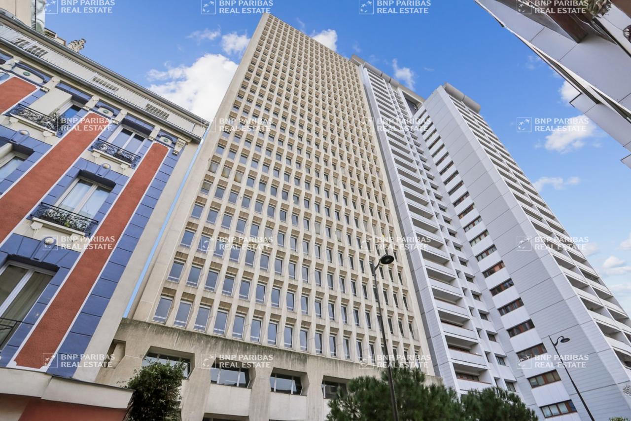 9 Rue Georges Pitard, Paris for lease Building Photo- Image 1 of 11