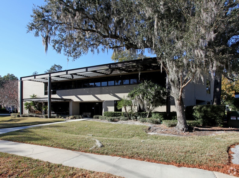 307 Park Lake Cir, Orlando, FL for sale - Building Photo - Image 2 of 2