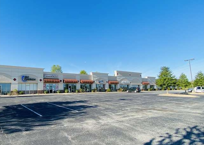 4032 W Lark St, Springfield, MO for lease - Building Photo - Image 2 of 4