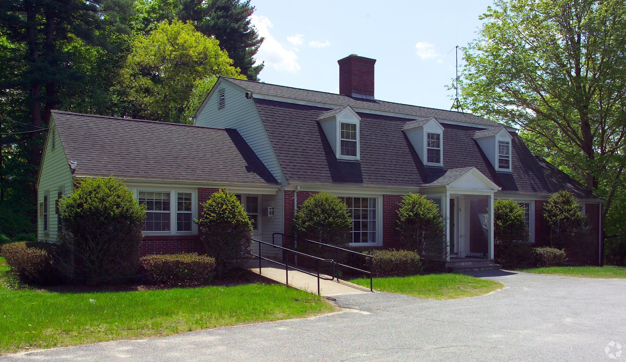 30 Springdale Ave, Dover, MA for sale Primary Photo- Image 1 of 1