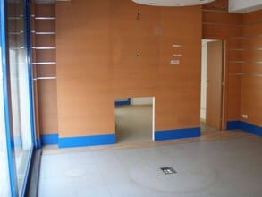 Retail in Terrassa, Barcelona for lease Interior Photo- Image 2 of 4