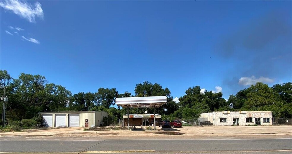 14843 Highway 1, Cloutierville, LA 71416