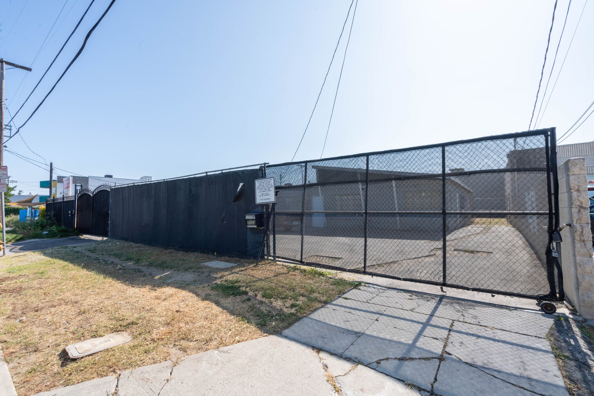 7033 Valjean Ave, Van Nuys, CA for sale Building Photo- Image 1 of 1