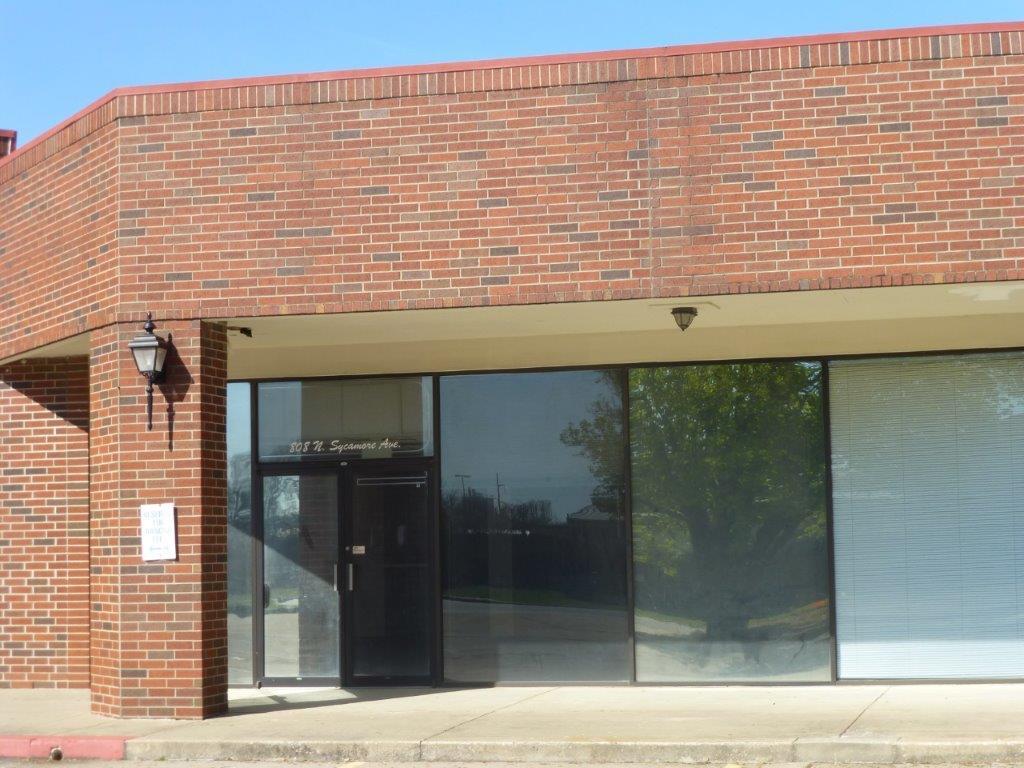 697 845 N Aspen Ave Broken Arrow Ok 74012 Mayfair Shopping Center Loopnet Com