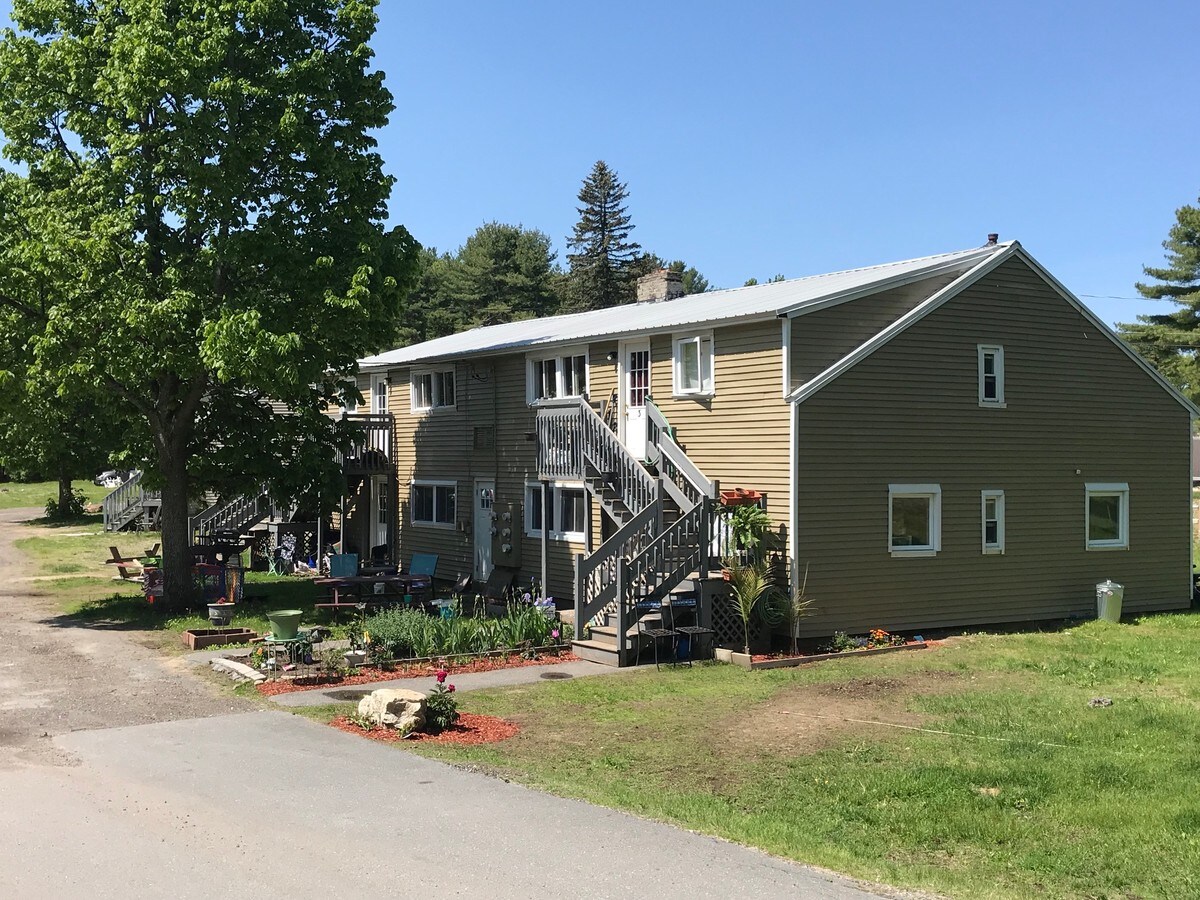 90 Broadturn Rd, Scarborough, ME 04074