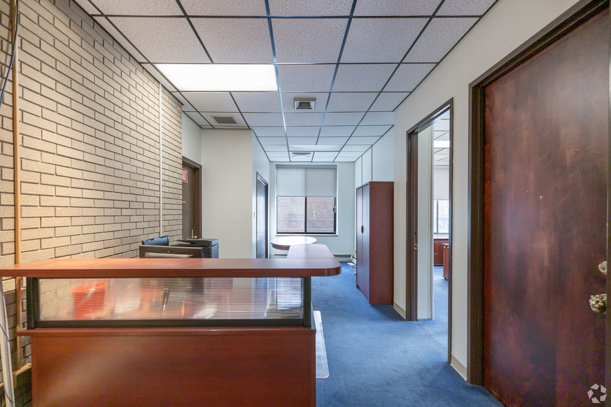 99 Court St, White Plains, NY for lease Interior Photo- Image 1 of 3