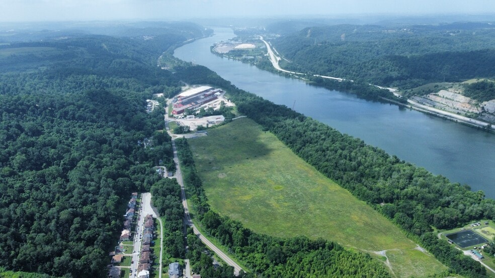 River Rd, Beech Bottom, WV for sale - Building Photo - Image 2 of 2